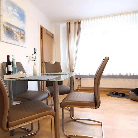 In With Swimming Pool Prázdninový dům Husum (Schleswig-Holstein)